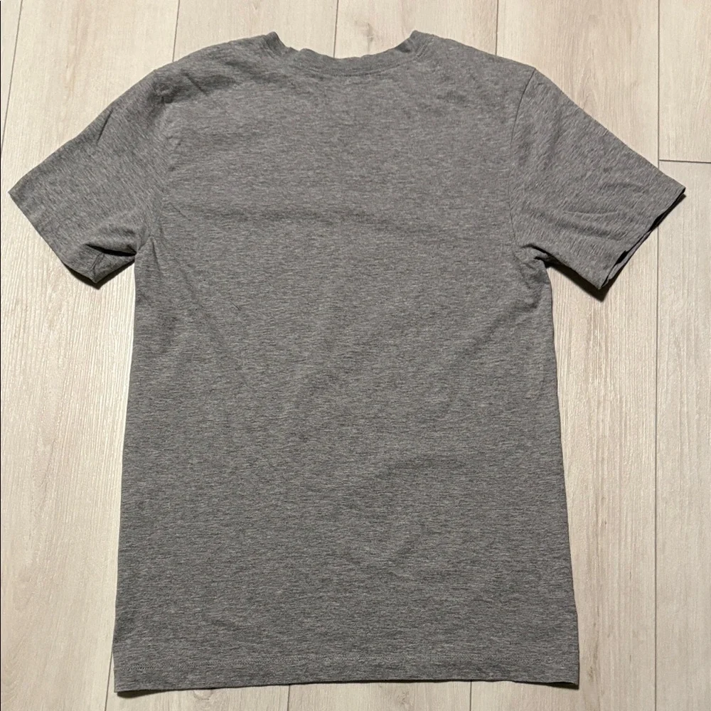 Men’s Nike Grey Heather T-Shirt with Portland TrailBlazers Logo NBA Size XS